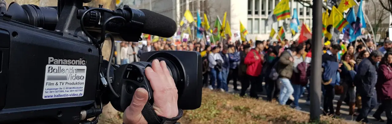Live-Streaming Pressekonferenz - Fest in Frankfurt